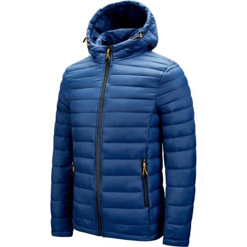 2020 New Winter Coat Men Casual Hoodied Warm Zipper Mens Parkas Jackets Winter Fashion Outwear Solid Color Zipper Coat