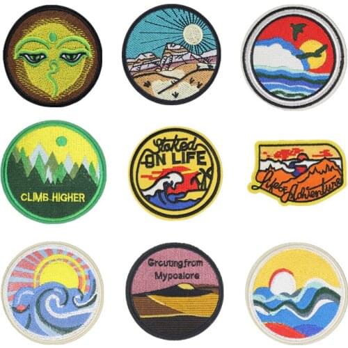 1Pcs Van Gogh Draw Embroidered Iron On Patches For Clothes Mountain Wave Stripe Round Applique Sticker DIY Clothings Badges
