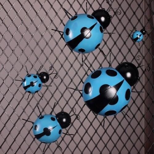 MagiDeal Miniature Ladybird Bug Garden Ornament Figurine Fairy Dollhouse Part