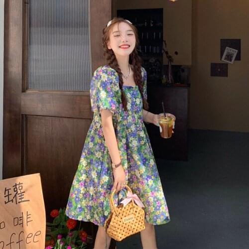 Summer New Style French Floral Puff Sleeve Dress Female Sweet Square Collar Platycodon First Love Dress
