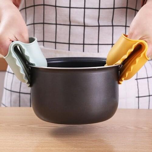 2Pcs Nordic Anti-Scalding Silicone Gloves Microwave Oven Chucks Temperature Resistant Kitchen Accessories Home Supplies