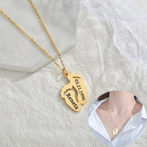 Engraving Lovely Baby Foot Necklace For Women Gold Stainless Steel Footprint Necklaces Custom Name Necklaces Mothers Day Gifts
