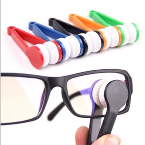 1 PCS Eyeglasses Cleaning Brushes Clip Glasses Cleaner Soft Brush Microfiber Spectacles Household Merchandises Cleaning Tools