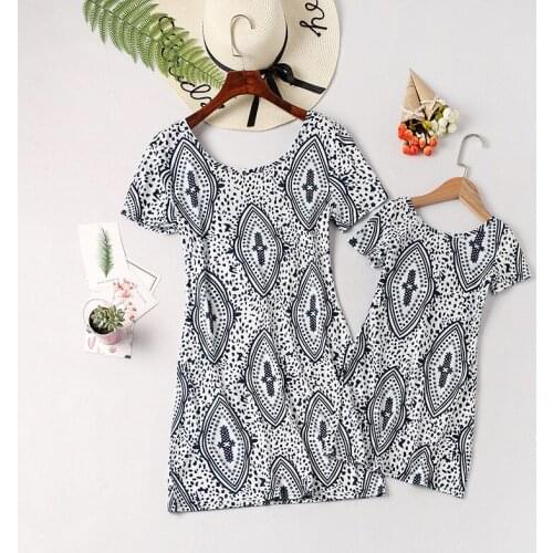 Family Matching Outfits Summer Short-Sleeve Soft Cotton Blend Print Round Neck Bow Backless Dress Mother And Daughter Clothes