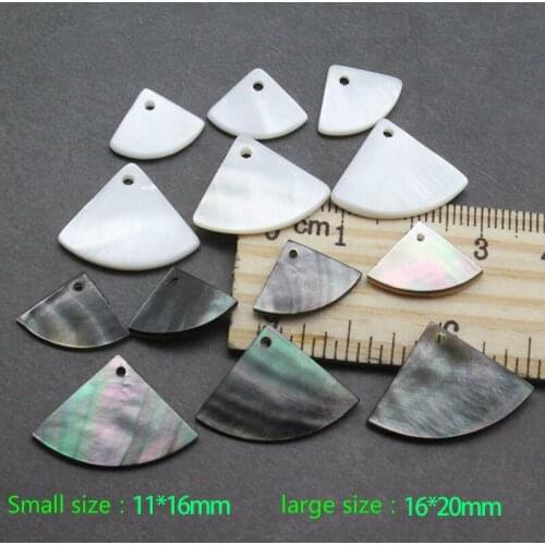 5pcs / bag natural shell white shell black shell polished fan-shaped jewellery DIY necklace hair clip earring brooch accessories