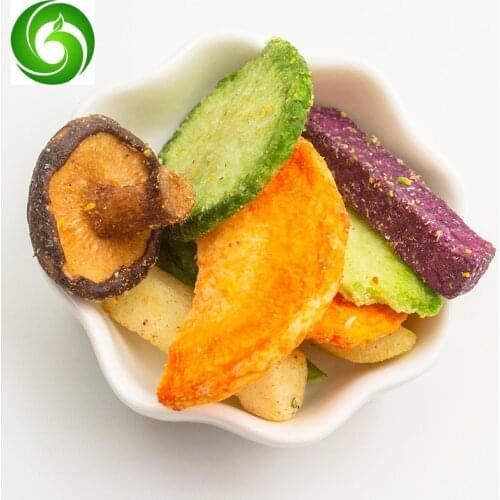Comprehensive mixed fruits, dried vegetables, crispy chips, dried fruits, mixed, dehydrated instant snacks, non-fried