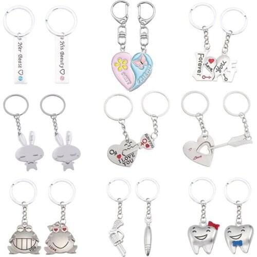 Fashion Couple Jewelry Personality Men And Women Heart Stitching Keychain Simple Metal Pendant Valentines Day Gift Jewelry