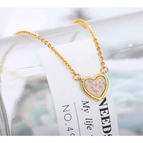 Opal Love Heart Pendant Necklace Elegant Retro Clavicle Chain Birthday Sweet Surprise Gift 2021