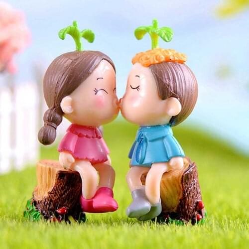 4 Set Micro Couple Doll Cake Decor Cute Fairy Garden Mini Figurines Decoration Modern Simplicity Home Decoration Accessories