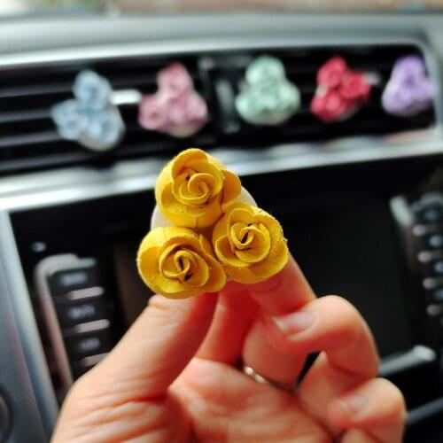 Rose Bud Car Perfume Clip Three Roses Car Air Freshener Three Small Flowers Cute Auto Accessories Interior Woman Aromatherapy