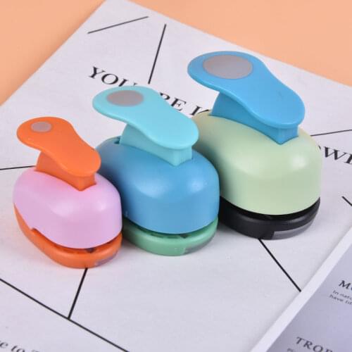 Round Hole Punch DIY Embossing Device Childrens Educational Embossing Machine Manual Paper Cutter School Supplies