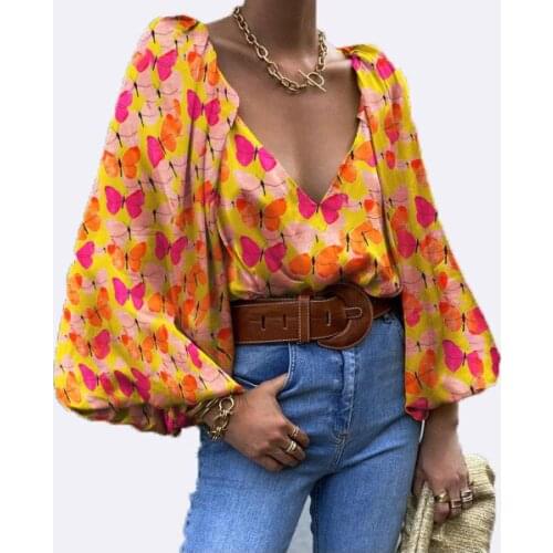 Floral Shirt Female 2022 Spring and Summer Trend Retro Butterfly Long-sleeved Hedging Deep V-neck Mid-length Loose Top