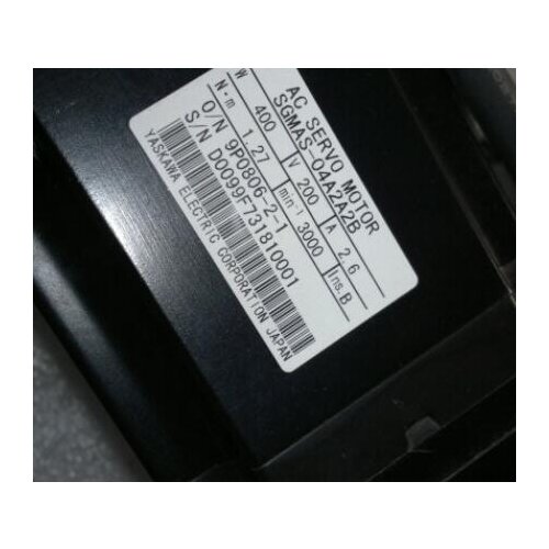 SGMAS-04A2A2B SERVO MOTOR , used in good condition . 80% appearance new , good working , free shipping