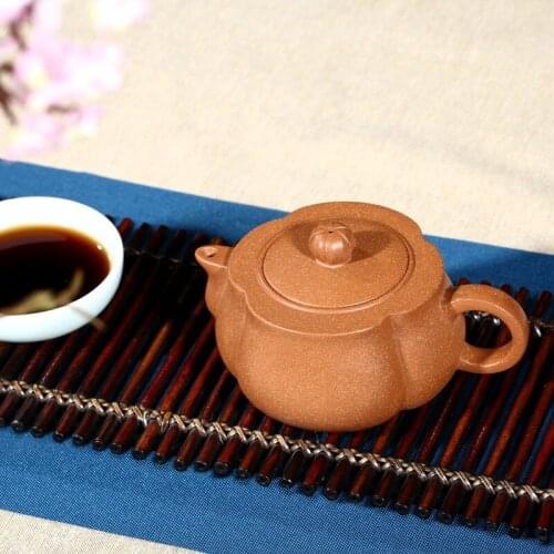 Yixing recommended pure manual famous ore down slope mud of top bud pot of purple sand box gift teapot