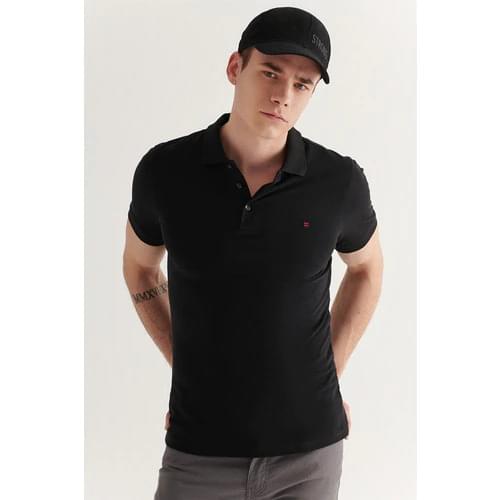 Avva Male Black Polo Collar Solid T-Shirt E001004