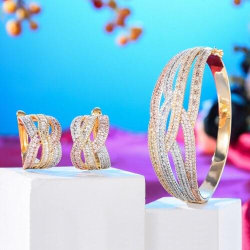 New Design Sparkly Luxury Gorgeous Necklace Bangle Earrings Ring Jewelry Set for Noble Brides Wedding Jewellery High Quality