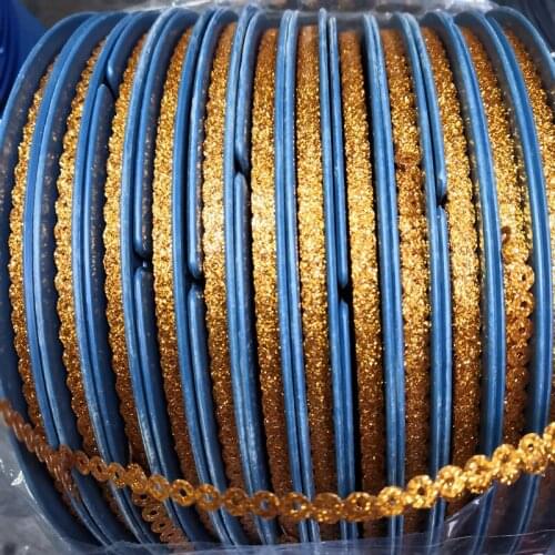 12pcs Sequins Length 95meters/reel Size 3mm/5mm/7mm sequins Reel (8725) Middle hole embroidery sequin reels for Cloths