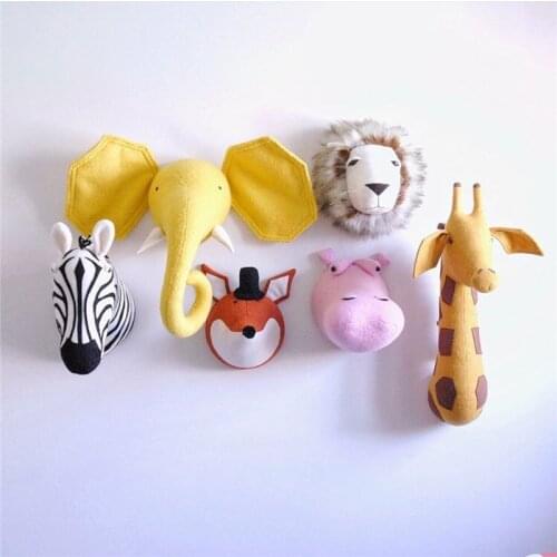 Soft Plush Animal Head Wall Hanging Animal Zebra Lion Giraffe Stuffed Plush Animal Head Wall Decoration for Children