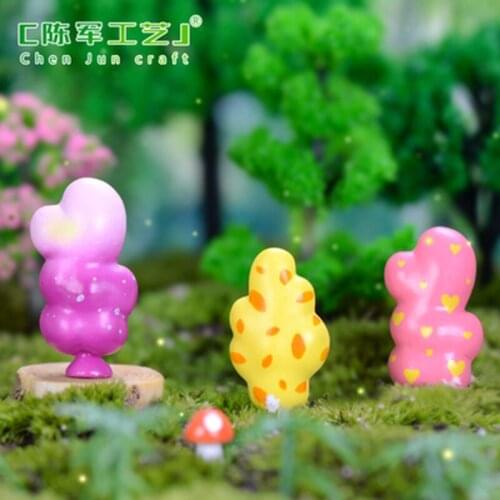 ZOCDOU 1 Piece Simulation Cloud Tree Small Statue Little Figurine Crafts Figure Ornament Miniatures