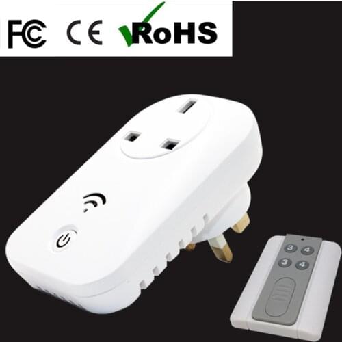 Free shipping reasonable price 13A UK socket 220V socket practical and portable electric wall plug with Wireless Remote Control