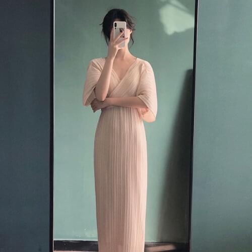 French Vintage Elegant Miyake Pleated Dress Abayas Women V-neck High Waist Long Causal Dress Korean Fashion Aesthetic Clothes