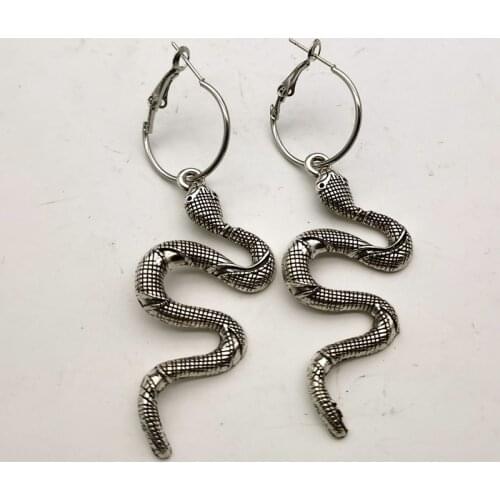 New style handmade earrings Victorian retro alloy snake earrings animal pendant