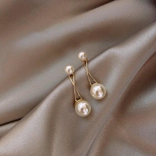 Vintage Simulated-pearl Exquisite Earrings For Women Fashion Girl Temperament Party Birthday Jewelry Gifts