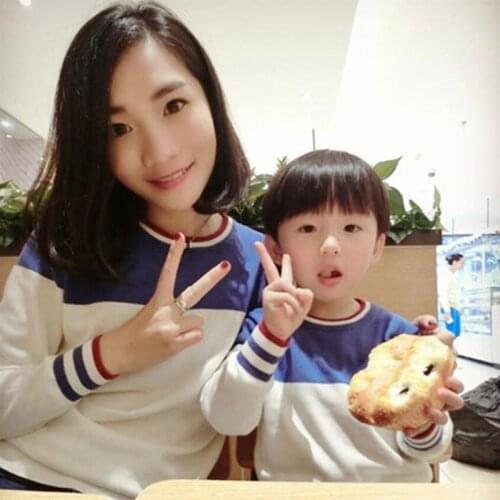 Family Matching Outfits 2020 Spring Autumn Children Men Women Girls Sweatears Clothing Father Son Mother Daughte Thin Sweaters