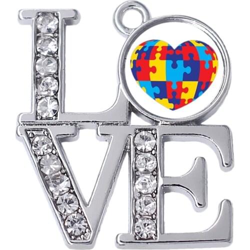 New Arrival High Quality Caring Love Heart Raise Awareness Puzzle Piece Autism Charm Pendant For Mom Autistic Jewelry Making