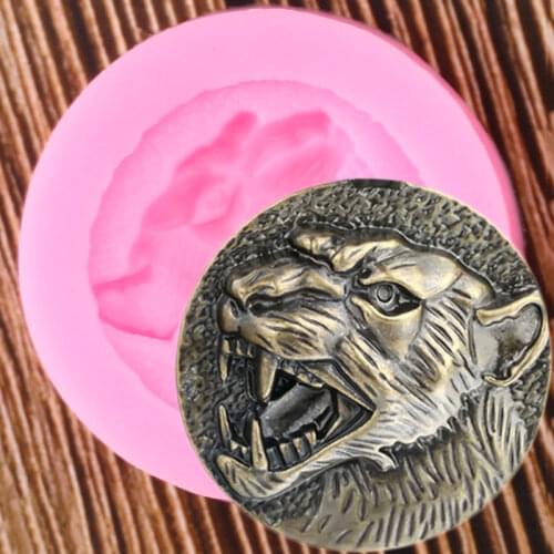Shiny Wolf Silicone Mold foy Key Chain DIY Epoxy Mould Silicone Resin Crafting Molds Keychains Molds