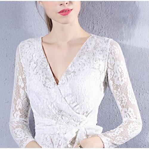 Lace bottoming shirt sexy deep V low chest 2019 spring and autumn new long-sleeved female tide tops A132