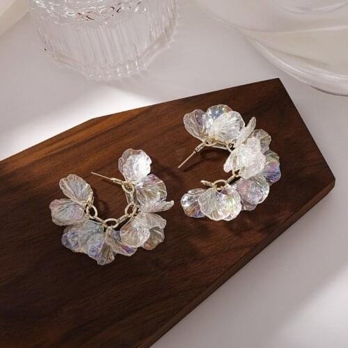 Korea Exaggerated Acrylic Resin Laser Shell Flower Earrings Internet Celebrity Fashion Catwalk Big Earring Jewelry for Woman