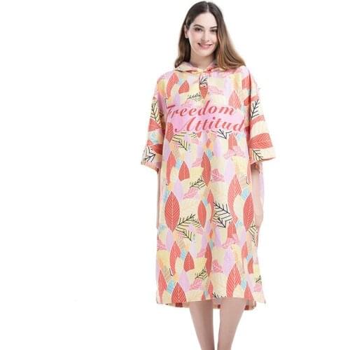 Leaves Printing Changing Robe Bath Towel Soft Fashion Outdoor Adult Hooded Beach Towel Poncho Movemen Bathrobe Towel Bathrobe