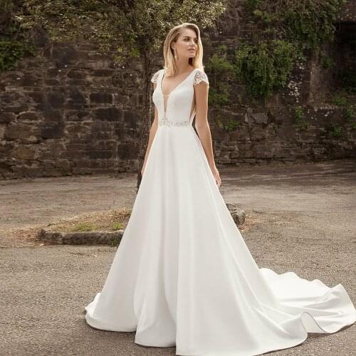 Sheath Satin Wedding Gowns Robe De Mariage Sexy V-neck Backless Cap Sleeve Shiny Beading Crystal Appliques Bride Dresses Mariage
