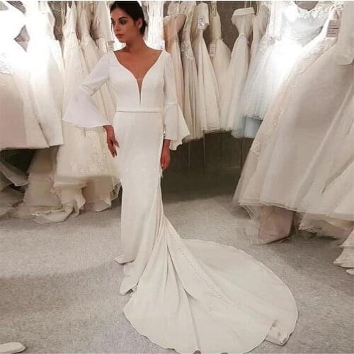 Romantic V Neck Mermaid Wedding Dress With Long Bell Sleeves Sweep Train Women Bridal Dress Sexy V Beck Wedding Gowns