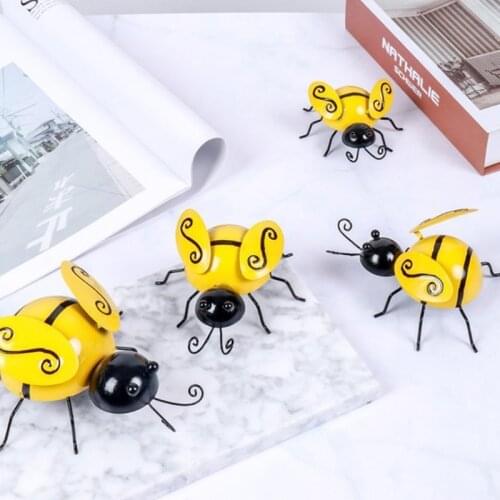 Metal Wall Art Bumble Bee 3D Sculpture Hanging Indoor Outdoor Sculpture Ornament 85DA