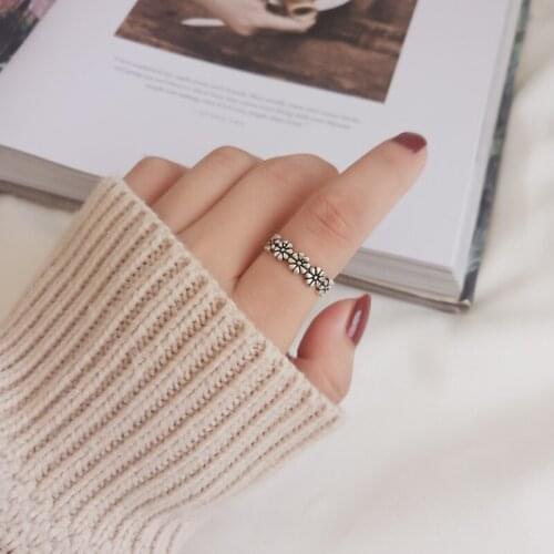 Bijoux 2019 New Designer Silver Color Rings For Women Adjustable Size Flower Ring Party Gift Bridal Jewelry Anillos