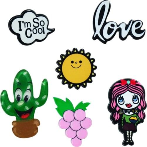 1 PC ICONS ON THE BACKPACK ACRYLIC BADGES JEANS DECORATION BADGE FOR CLOTHES KAWAII PIN BROOCH