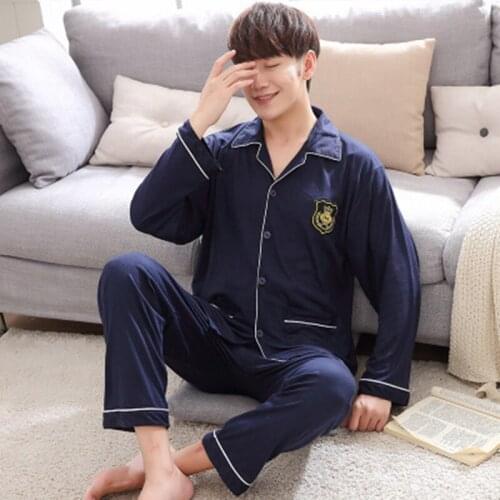 Mens Stain Silk Pajama Set Long Sleeve Pants Elastic Waist Men Pajamas Leisure Home Clothes Panda Deer Sleepwear Fit All Season