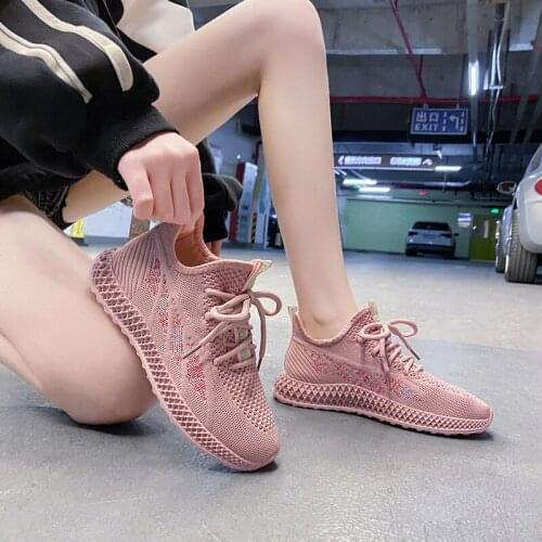 Womens Shoes 2021 Summer Breathable Lace Up Running Shoes Women Comfort Casual Shoes Women Fashion Fly Weave Platform Sneakers
