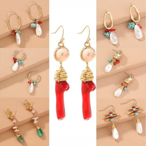 Women Vintage Natural Irregular Coral Stone Pearl Pendant Earrings Fashion Geometric Natural Stone Gold Earrings Accessories