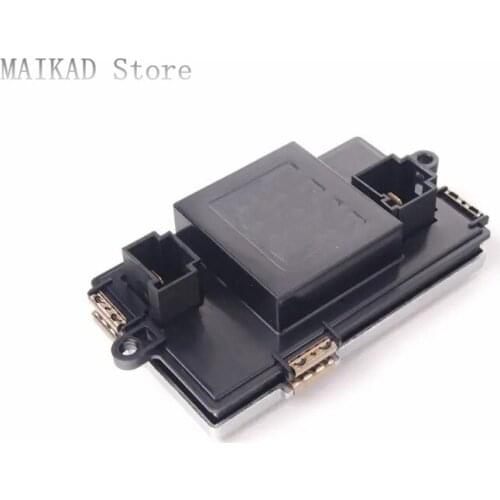 AC Blower Motor Regulator Blower Motor Resistor for Porsche Panamera 970 97062442301