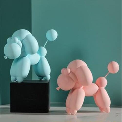 Nordic Girl Heart Cute Dog Sculpture Resin Small Animal Decoration Creative Living Room Childrens Book Home Decor A1295