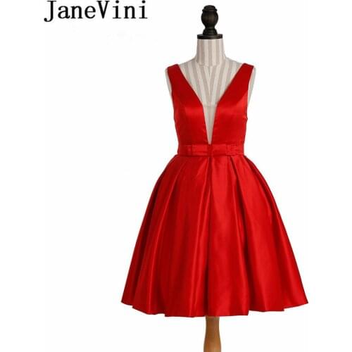 JaneVini Vestidos Cortos Red Homecoming Dress Short Satin Deep V Neck 2018 Illusion Back Bridesmaid Dresses For Women Party Prom