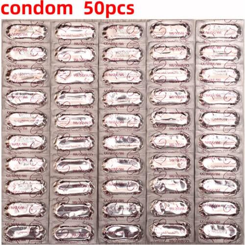50 PCS Wholesale Condoms for men Large oil condom Sleeve for penis Strawberry Sex toys for couple
