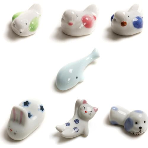 Japanese Style Ceramic Chopsticks Holder Stand Cute Animal Design Chopstick Rack Pillow Care Rest Kitchen Craft Tableware Decor