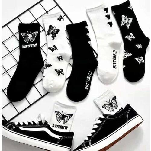 Dreamlikelin Spring Autumn Female Socks Ins Korean Style Fashion Butterfly Print Breathable Sports Middle Tube Skateboard Socks