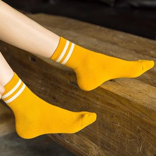 Funny Cute Japanese High School Girls Cotton Loose Striped Crew Socks Colorful Women Soxes Harajuku Designer Retro Yellow White
