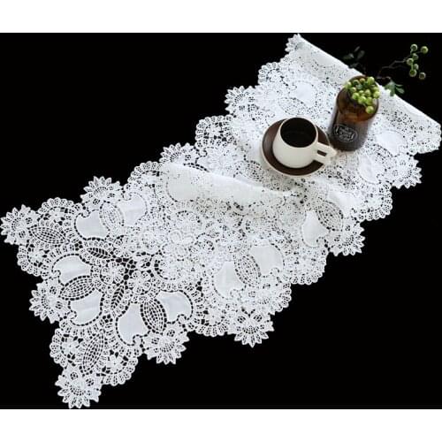 British Style Simple White Hollow Table Runner Pad TV Cabinet Coffee Desk Piano Cover Cloth Banquet Party Decoration Tafelloper
