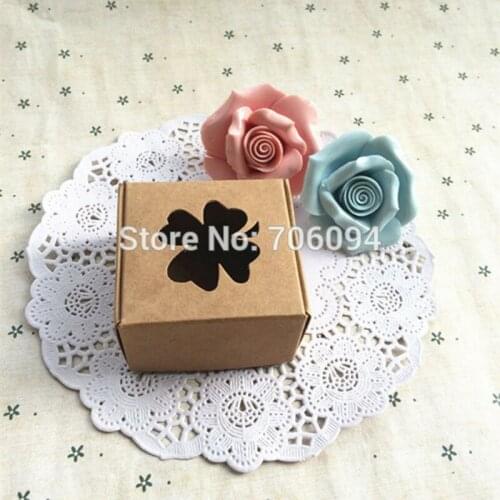 5.8x5.8x3.2cm Jewerly kraft paper box with four-Leaf Clover window custom box logo Brown gift craft paper box 100pcs/lot